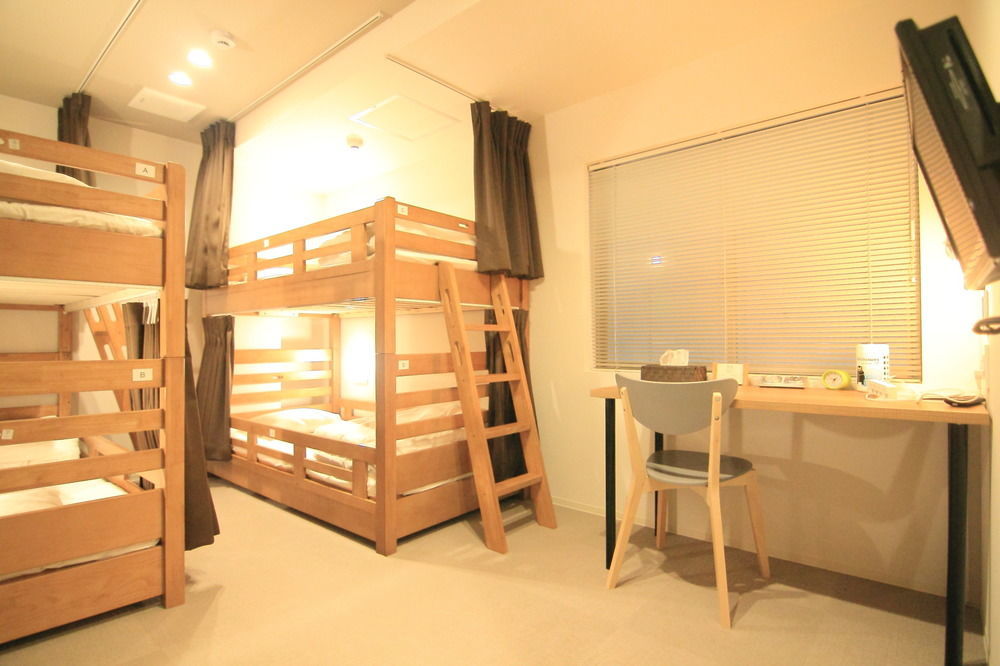 אוסקה Yadokari Namba Hostel מראה חיצוני תמונה