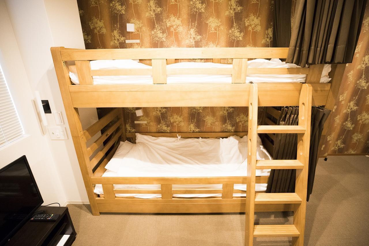 אוסקה Yadokari Namba Hostel מראה חיצוני תמונה